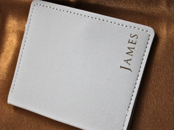 Leatherette Personalised Engraved Grey Folding Card Holder Wallet Gift - Image 2